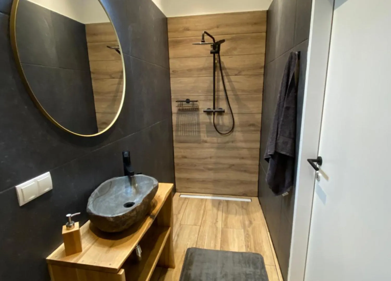 New Apartment 15 Min From City And Donau Vienna 0*,